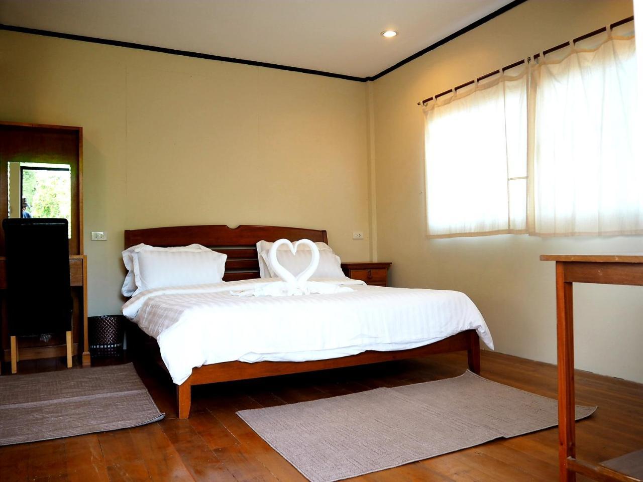 Nawiengkaeriverview Resort Mukdahan Exterior foto