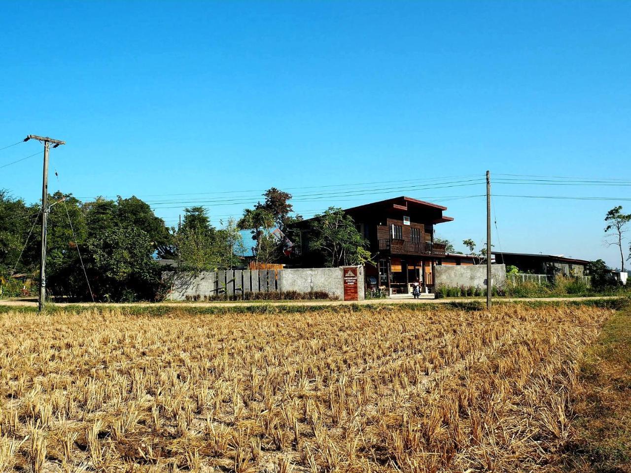 Nawiengkaeriverview Resort Mukdahan Exterior foto